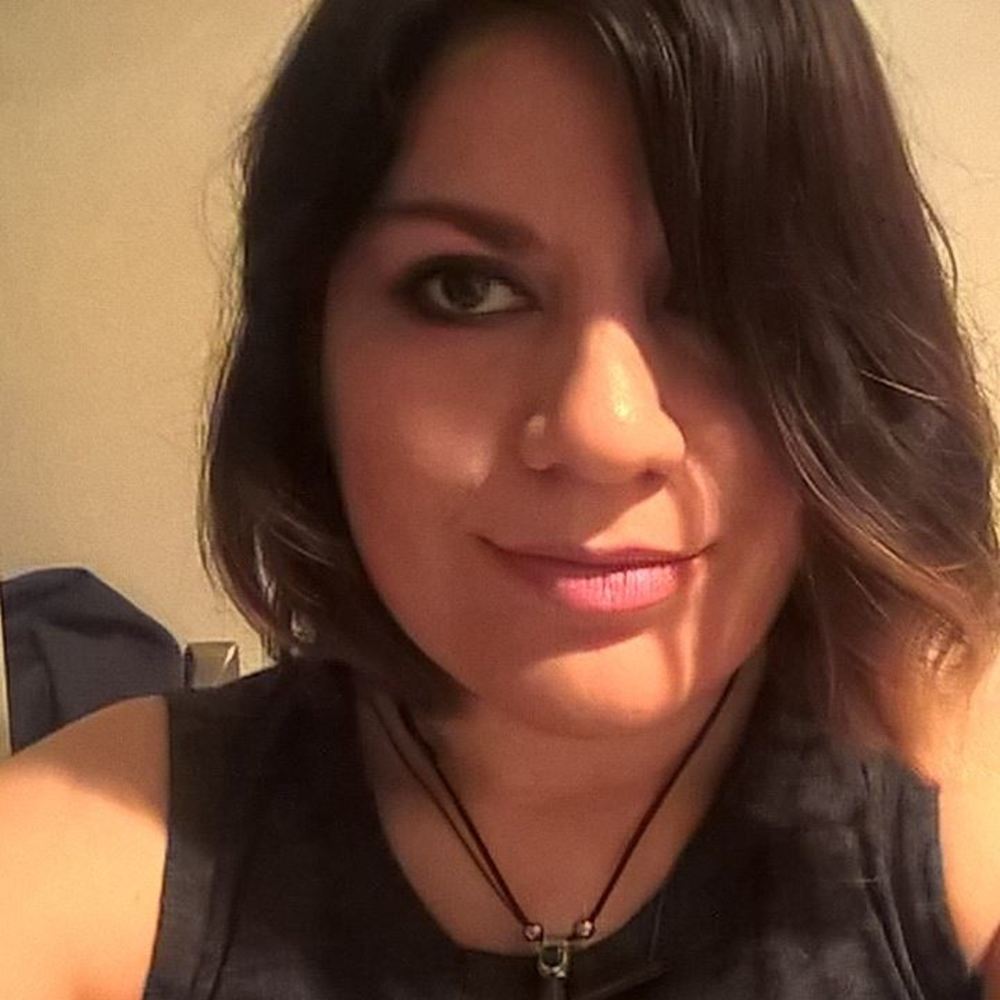 Meet your Posher, Daniela